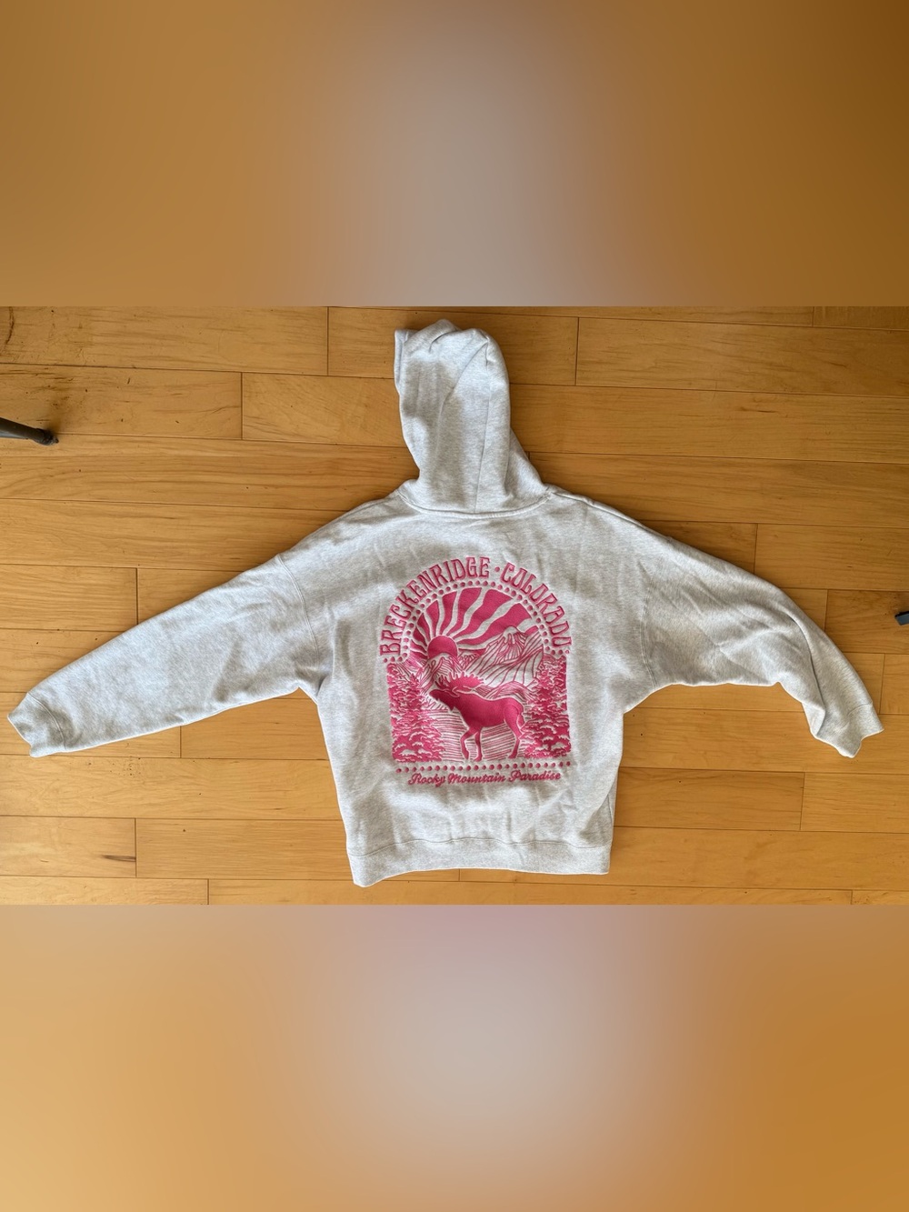 Sweatshirt with Pink Breckenridge Graphic